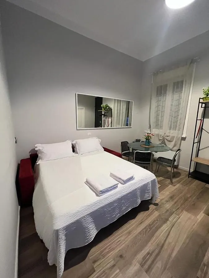 Fiori 3 Apartment Milano