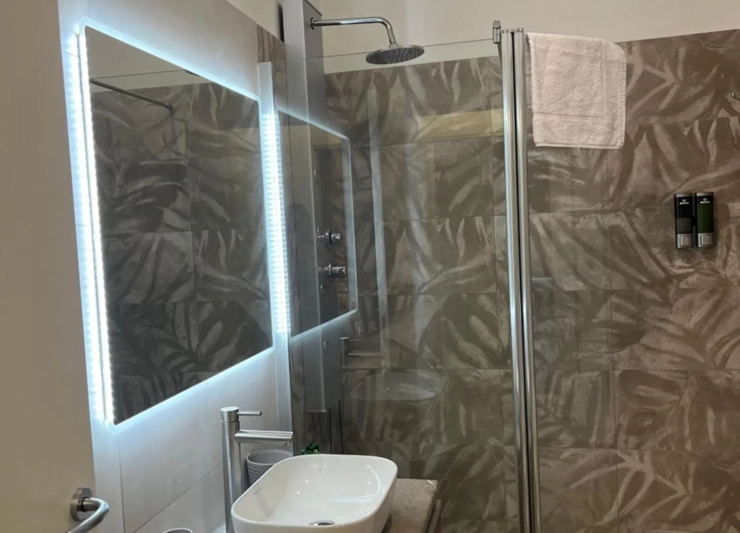 Fiori 3 Apartment Milano