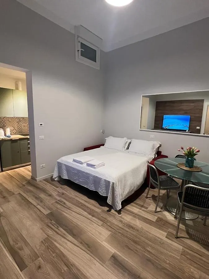 Fiori 3 Apartment Milan Italy