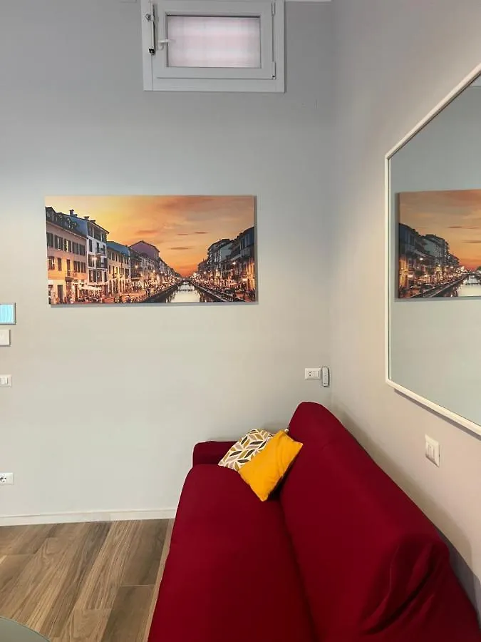 Fiori 3 Apartment Milan