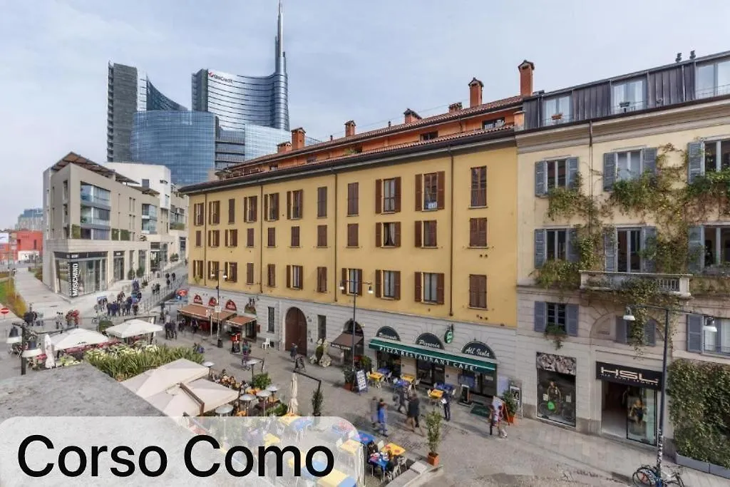 Fiori 3 Apartment Milan
